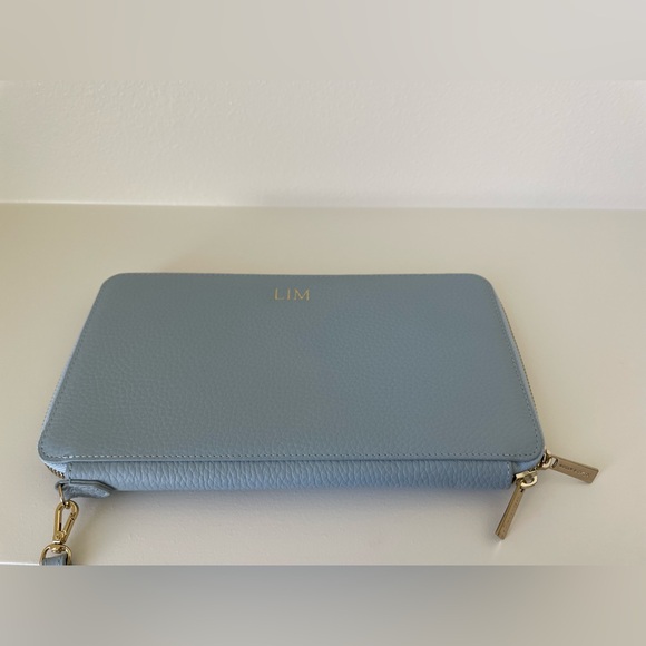 Neely and Chloe Travel Wallet (New) - Picture 6 of 8